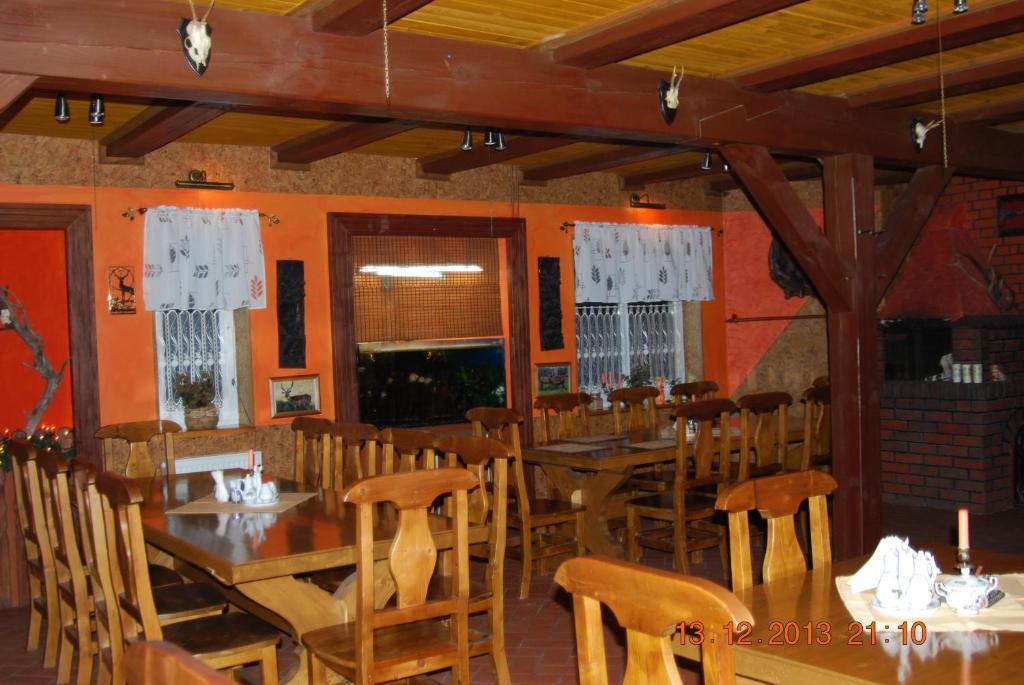 Zajazd I Restauracja "Mysliwskie Zacisze" Nikielkowo المظهر الخارجي الصورة